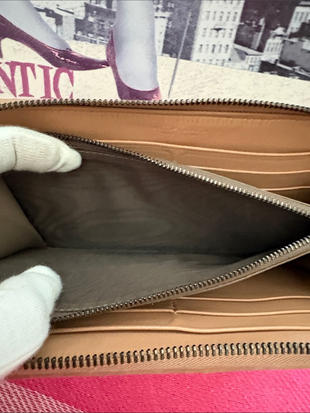 Bottega Veneta Tan Woven Leather Zip-Around Wallet - Picture 16 of 16